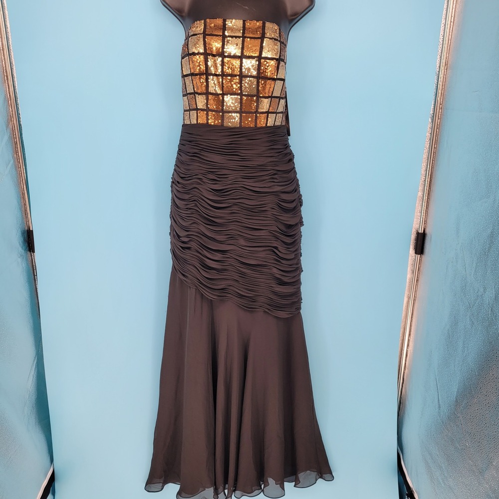 NWT Tally Taylor Evening Gown Womens Size 6 Formal Sequin Strapless Ruched Dress